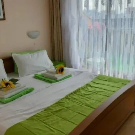 Apartament Golden Dreams *