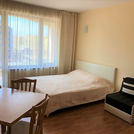 Golden Dreams شقة