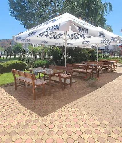 Golden Dreams * Slantchev Briag