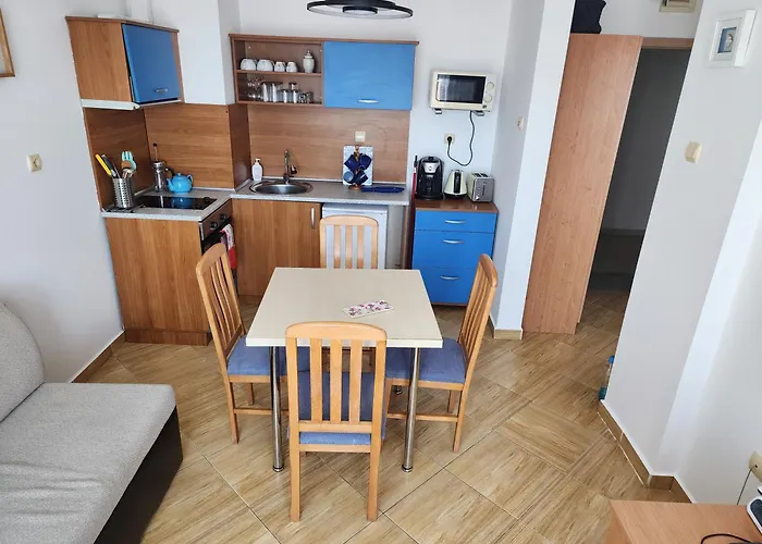 Golden Dreams Slantchev Briag