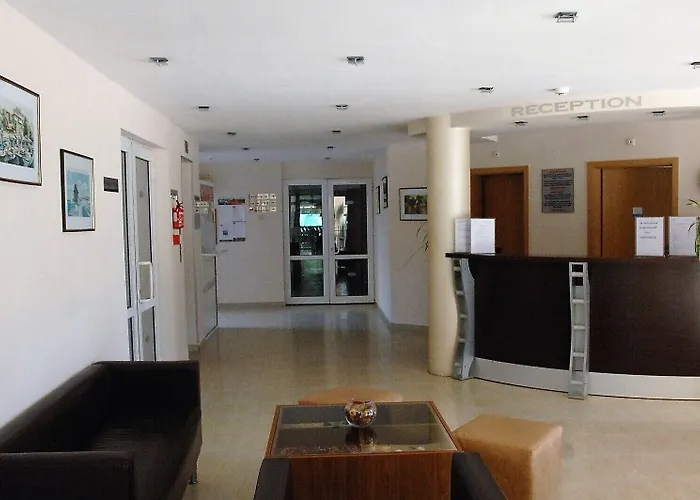 Golden Dreams * Slantchev Briag