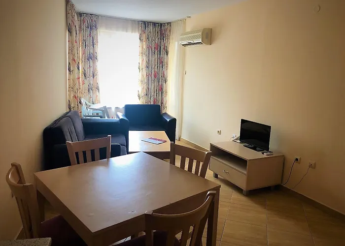 Golden Dreams * Slantchev Briag