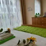 Golden Dreams Апартаменты