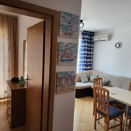 Apartment Golden Dreams *